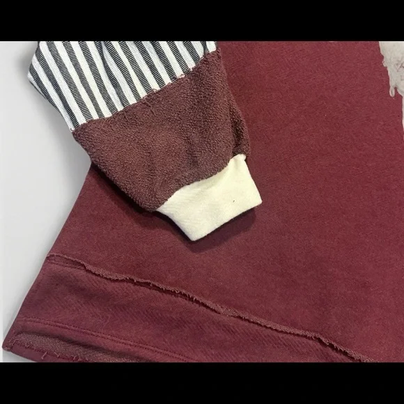 Boutique Women's S Burgundy Cream Sweatshirt Oversized Pullover Terry Cloth - Picture 8 of 9